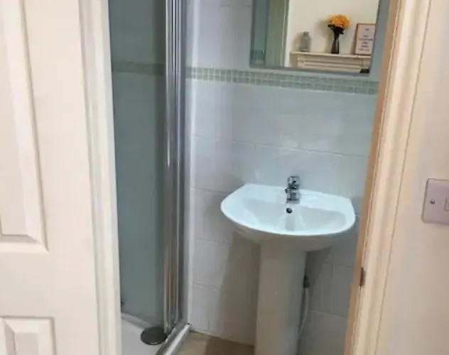 The Leeman Rose Hotel *